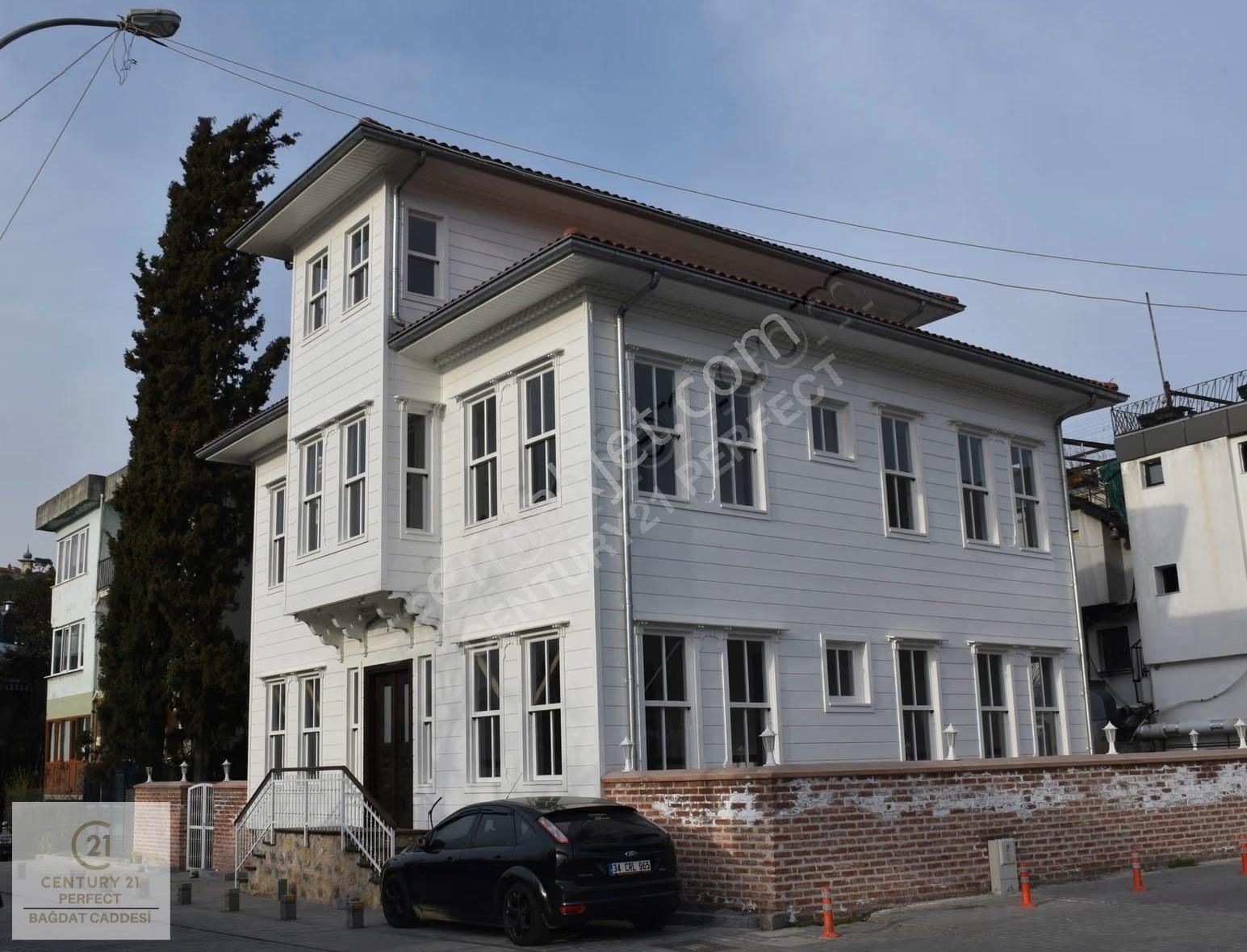 Çengelköyde Alkol Ruhsatlı Köşk İçinde Devren Kiralık Restoran - Görsel 5