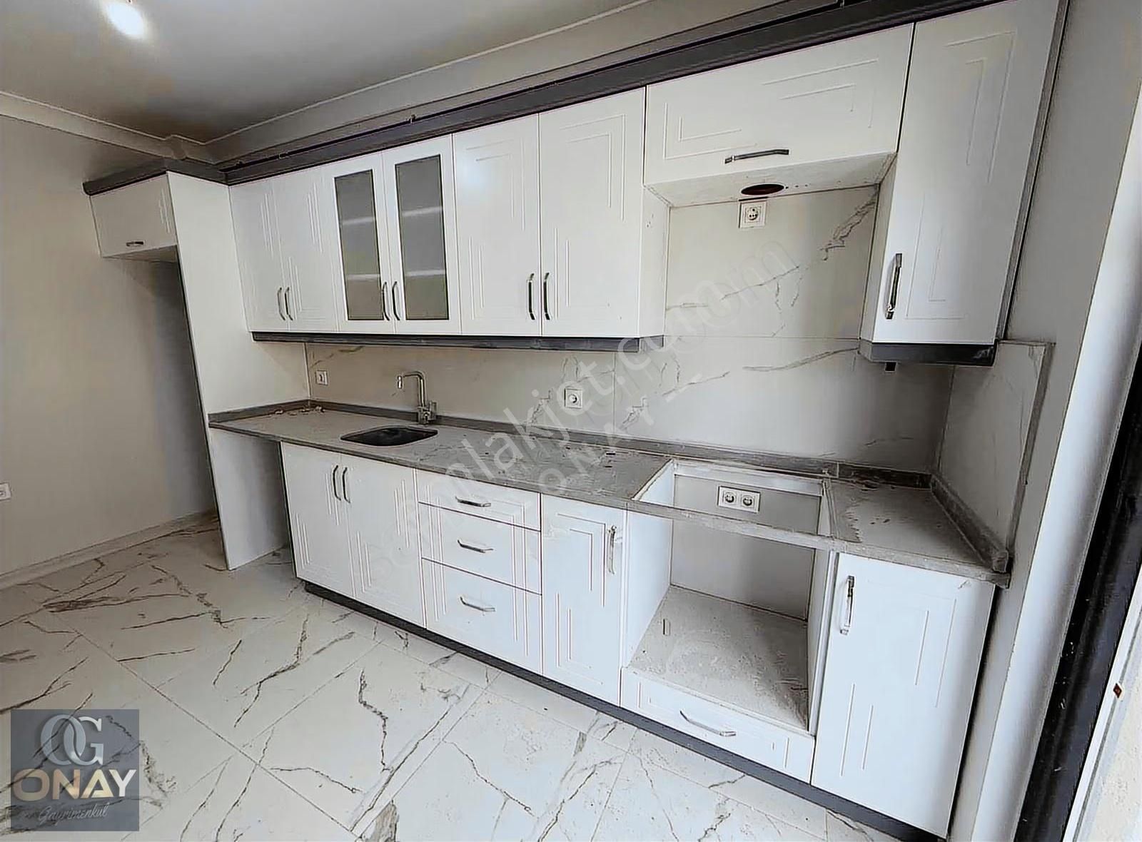 Onay 'dan Çerkezköy İstasyon Tepe Mevkii Site İçi Lüks 3+1 Daire - Görsel 3