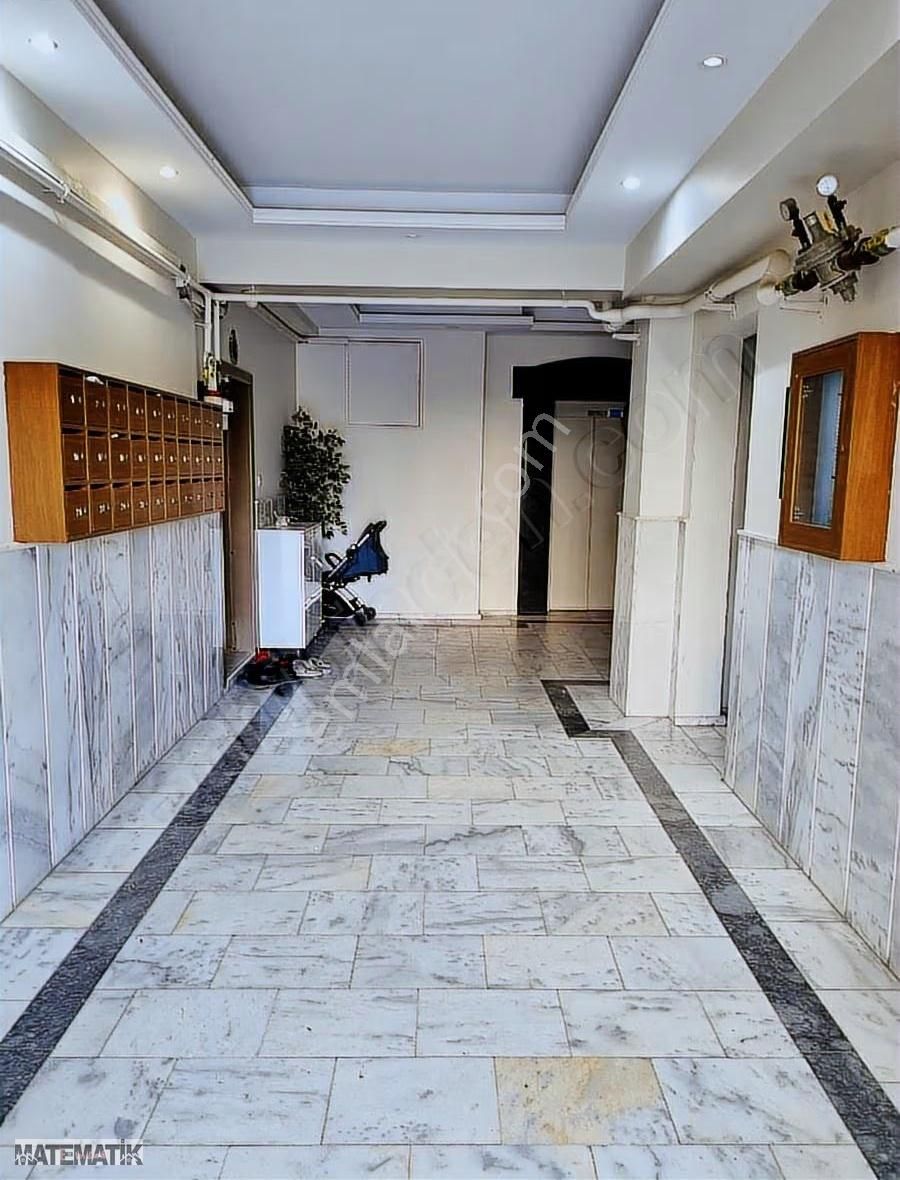 Satılık 3+1 160m2 Fırsat Daire * Havuz-otopark- 7/24 Güvenlik* - Görsel 30