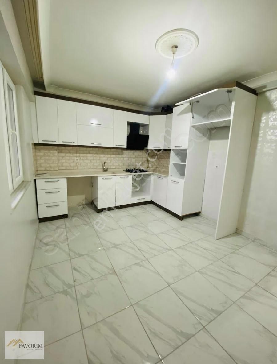 Gazi Mahallesi Kiralık 3+1 - Görsel 17