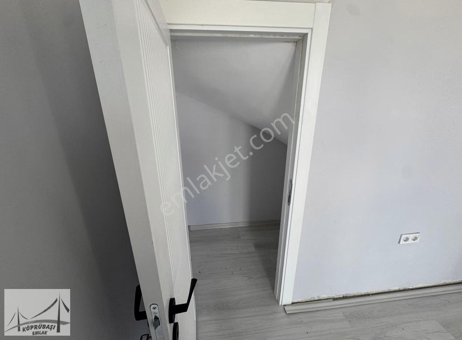 Köprübaşı Emlak'tan Satılık Sıfır 2+1 Çatı Dublex Daire - Görsel 12