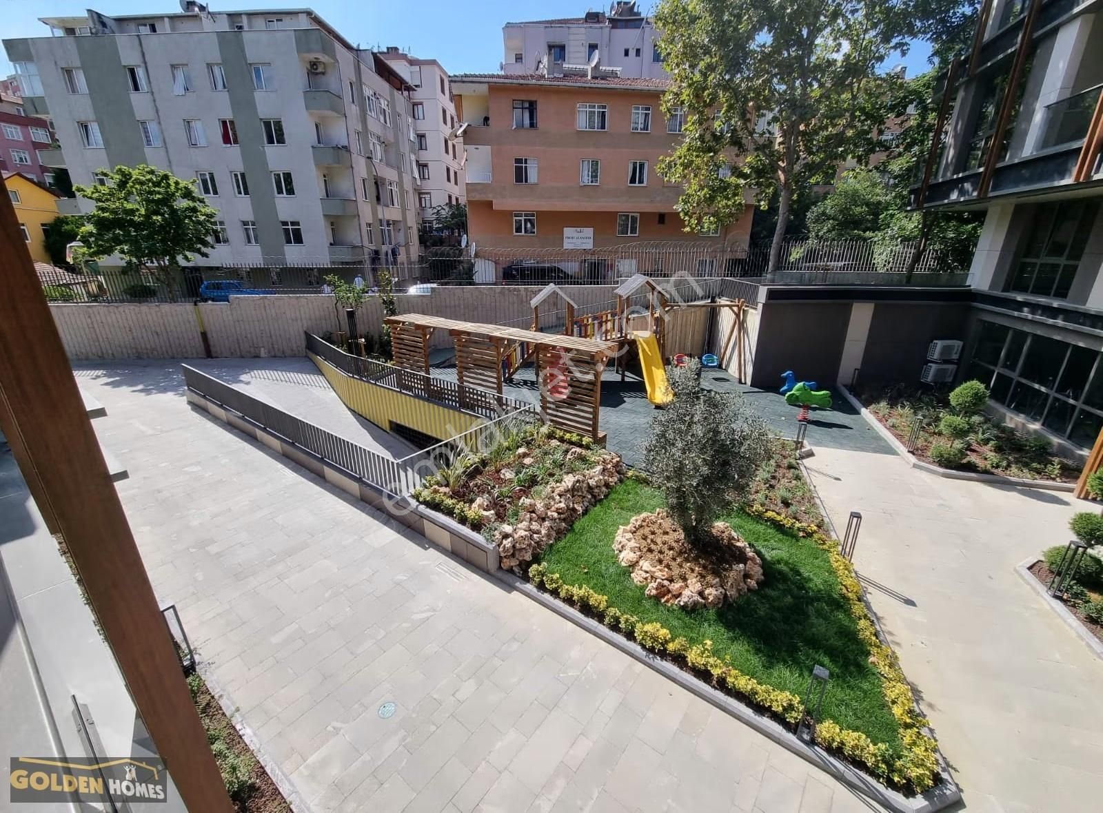 Golden Homes Emlaktan Koşuyolunda Sitede 2+1 K.otoparklı Kiralık