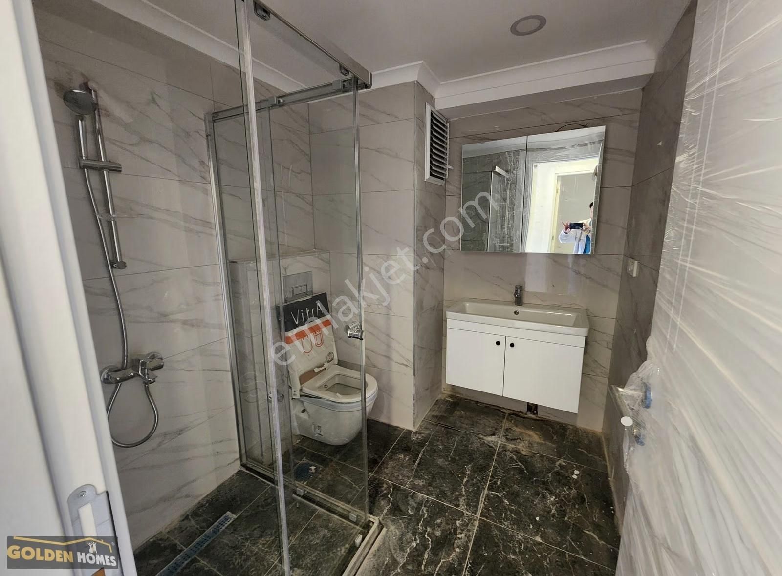 G&h Emlaktan Üsküdar Sultantepede 2+1 Otoparklı Bahçeli Sıfır - Görsel 2