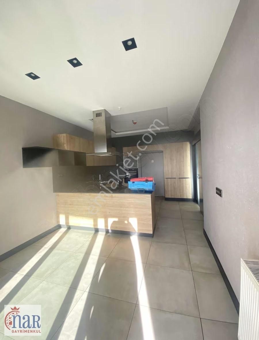 İncek İcon Sitesi Giyinme Odalı Güney Cephe Kiralık Daire - Görsel 4