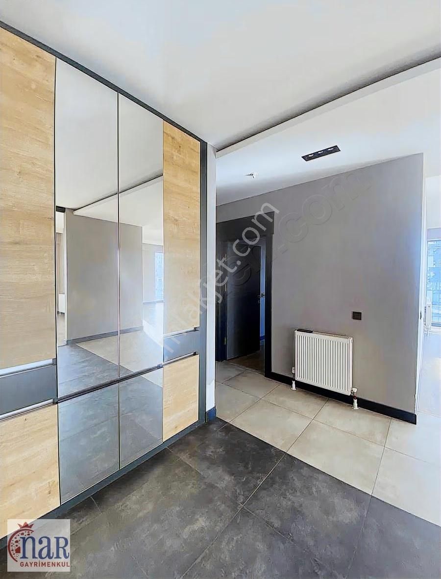 İncek İcon Sitesi Giyinme Odalı Güney Cephe Kiralık Daire - Görsel 19