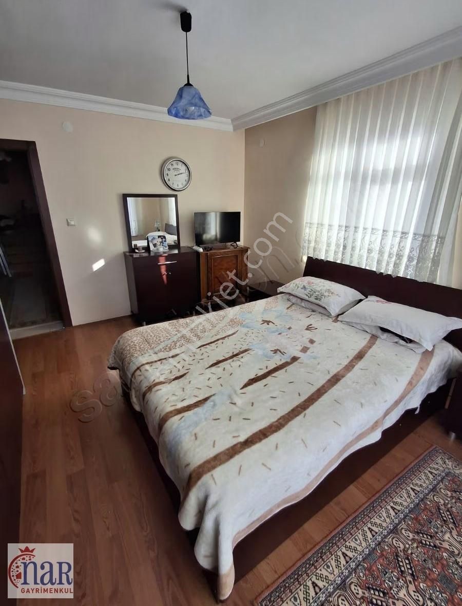 İncek Tek Sitesi Bağlar Caddesine Cephe - Görsel 30
