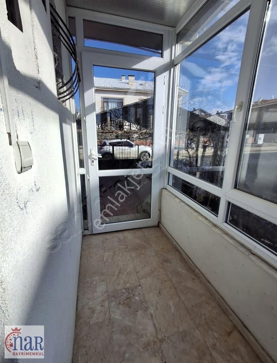 İncek Tek Sitesi Bağlar Caddesine Cephe - Görsel 12