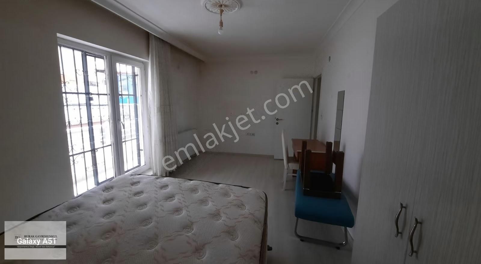 Metroya Yakın Sıfır Ayarında Arakat Eşyalı 2+1 Daire - Görsel 13