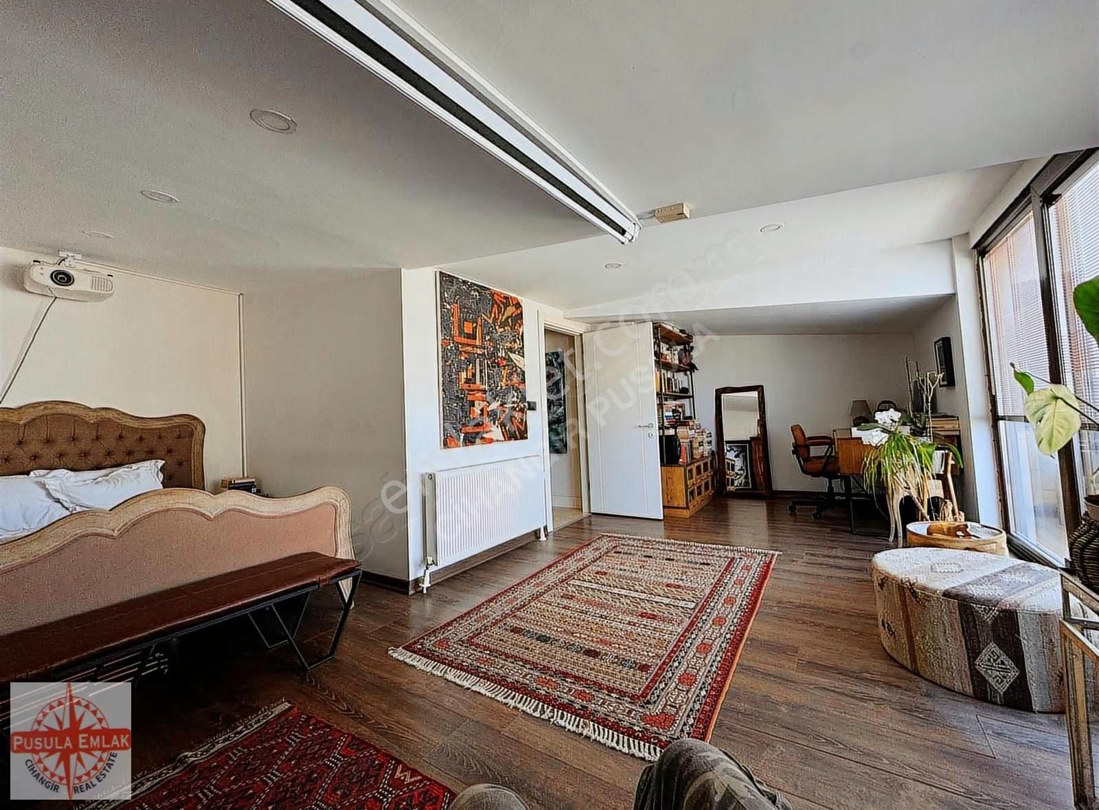 Cihangir Cad.yenibinada Köşe Daire Manzaralı 3+1 - Görsel 33