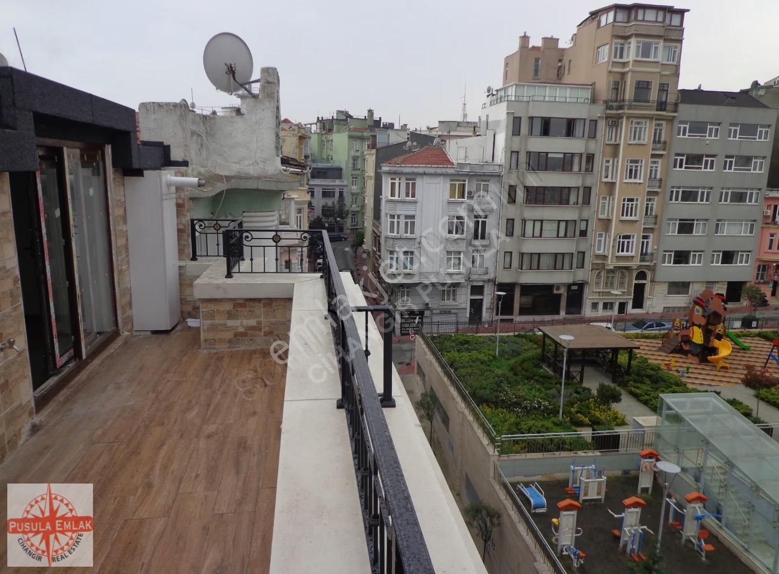 Cihangir Cad.yenibinada Köşe Daire Manzaralı 3+1 - Görsel 24
