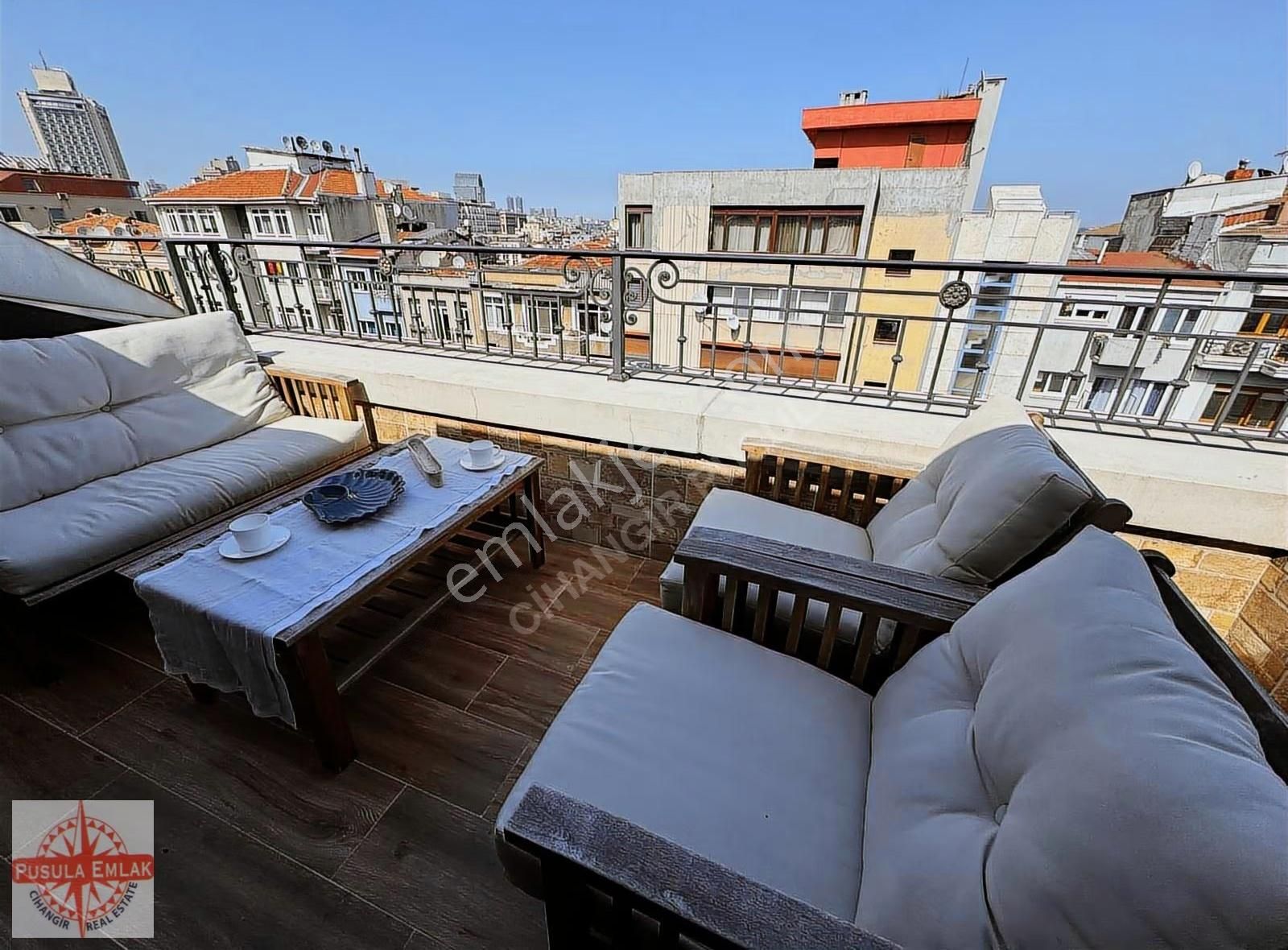 Cihangir Cad.yenibinada Köşe Daire Manzaralı 3+1 - Görsel 14