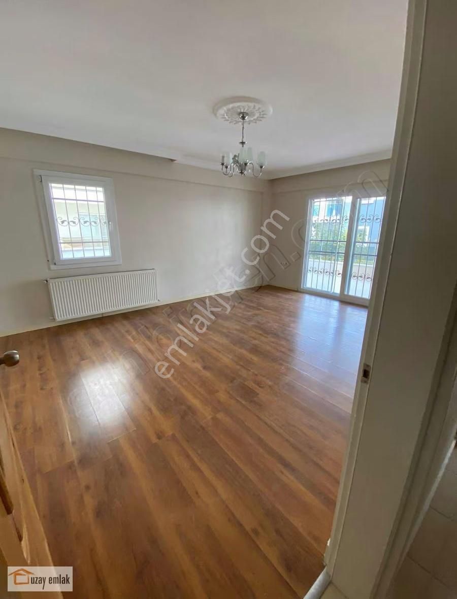 Aydınlıkevler Mah. Atakent Sitesi Üzeri Kiralık Daire - Görsel 4