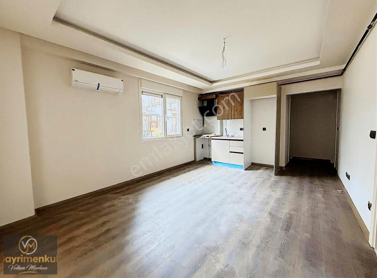 Çengelköy Bahçelievler 'de Giriş Kat İskanlı Yatırım Fırsatı