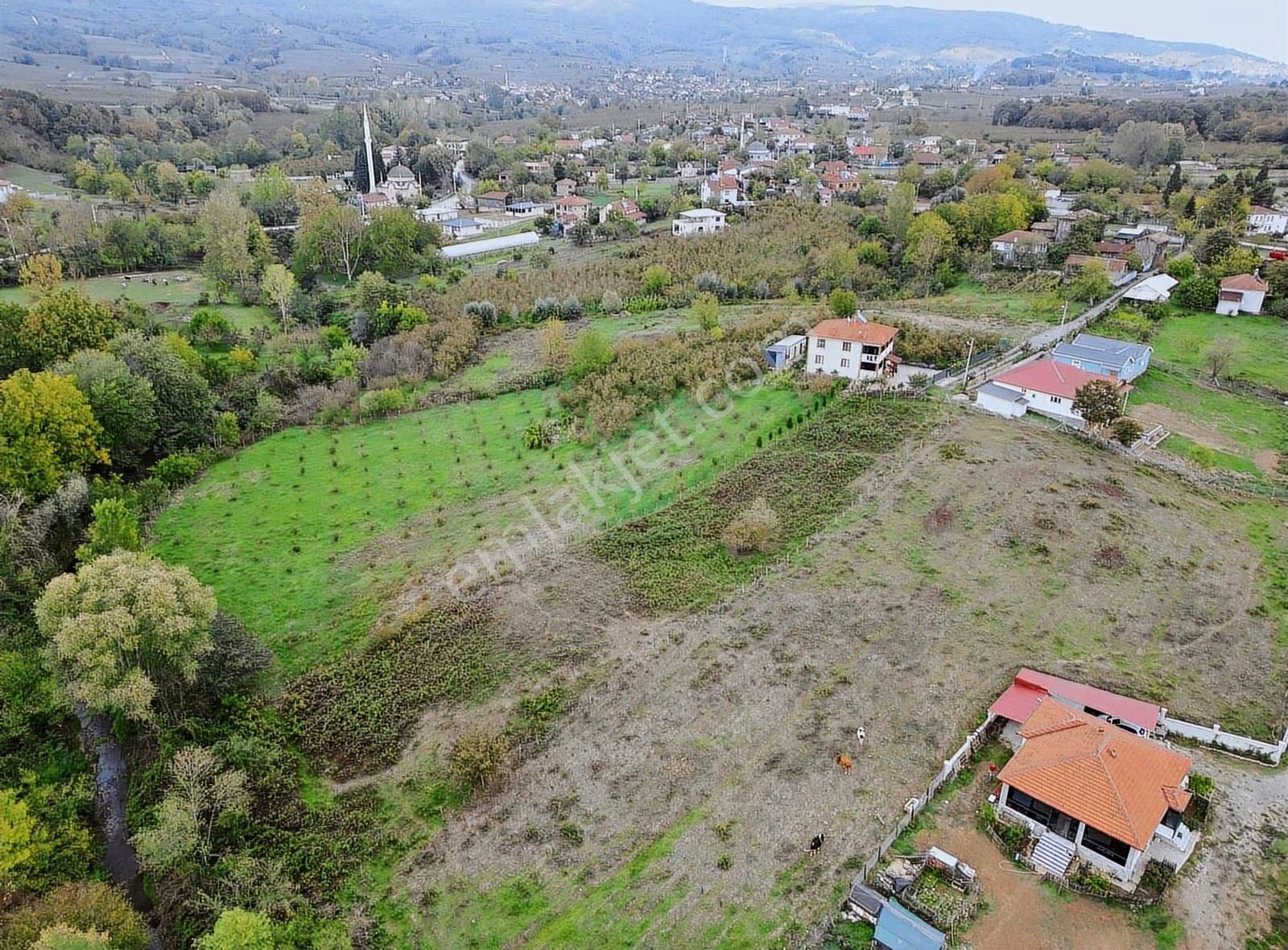 Meriç Çayrak'tan Lütfiyeköşk'te Yerleşik Alanda Satılık Arsalar - Görsel 8