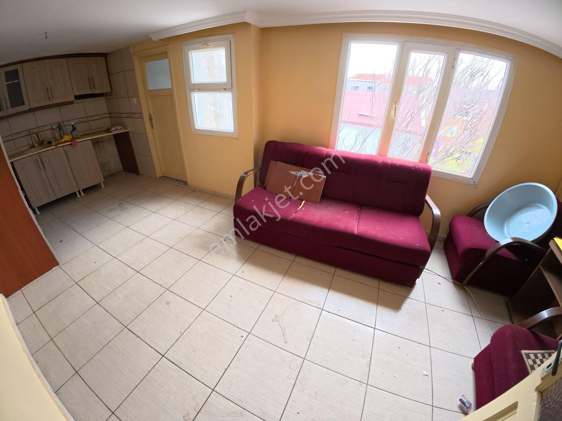 Merkezde Satılık Tarihi Dokuya Sahip Rum Evi + Dükkân - Görsel 13