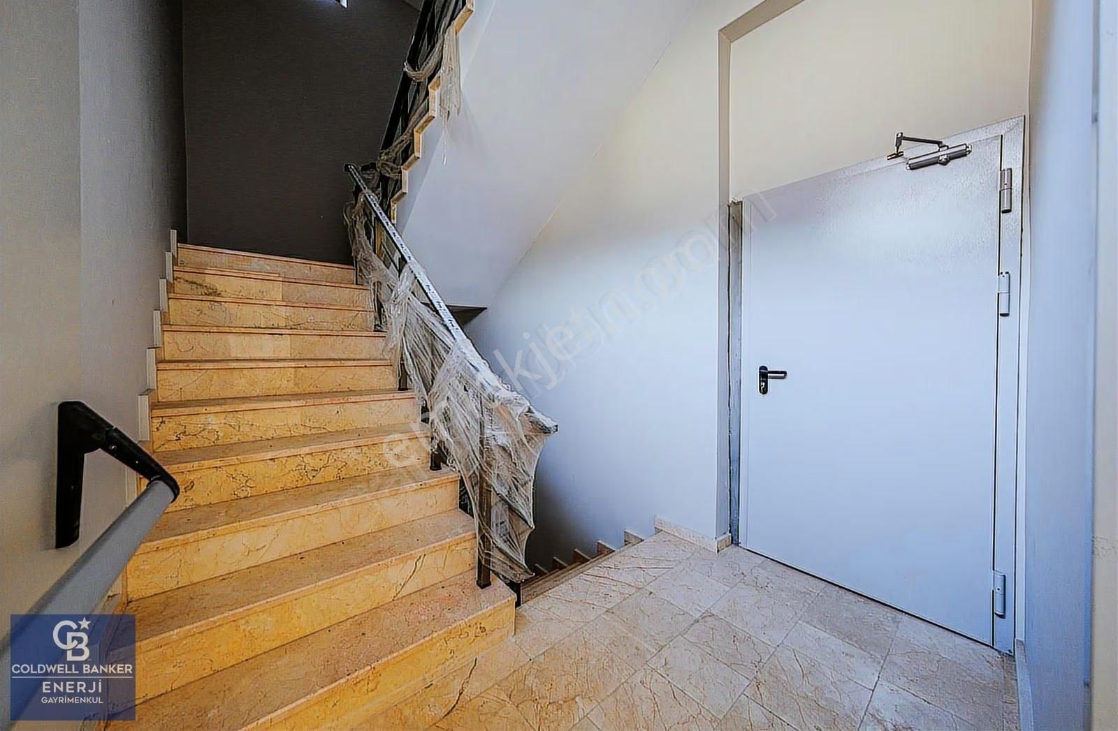 Bahçelievler Çobançeşme'de 3500 M2 Satılık Komple İş Yeri - Görsel 9