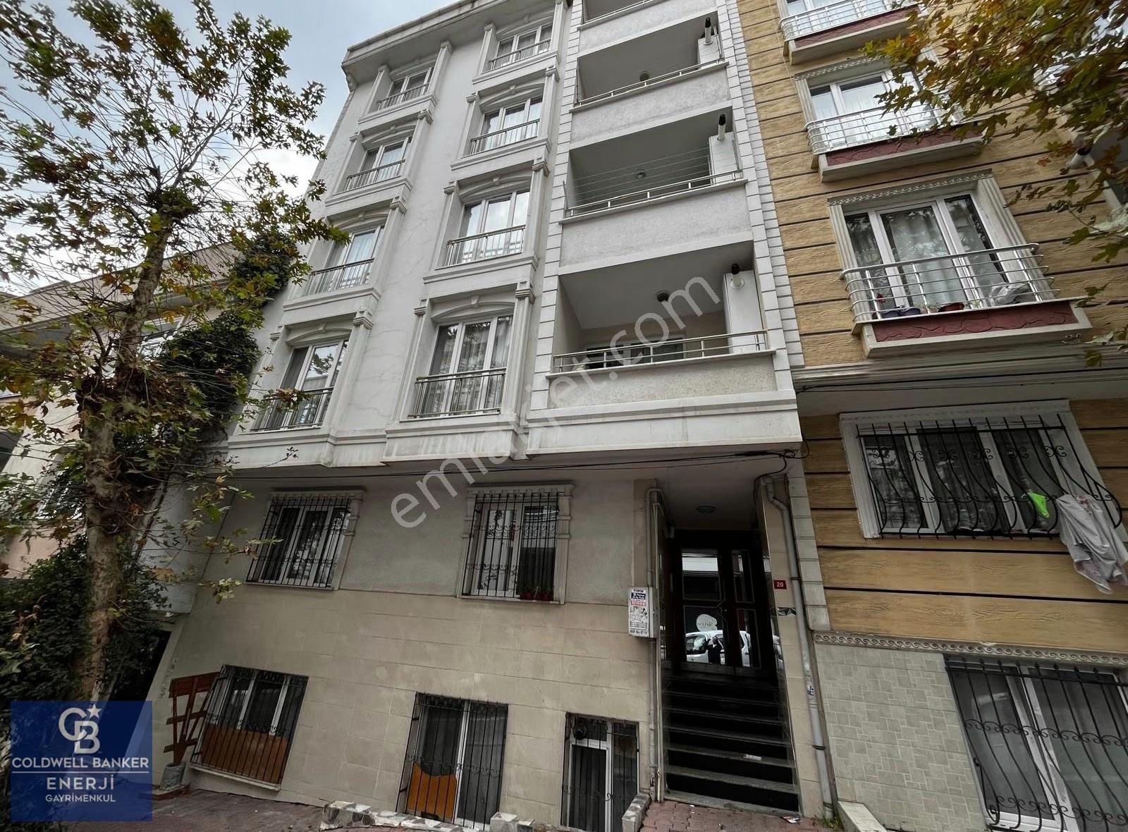 Esenyurt Merkezde Satılık 3+1 Daire - Görsel 2