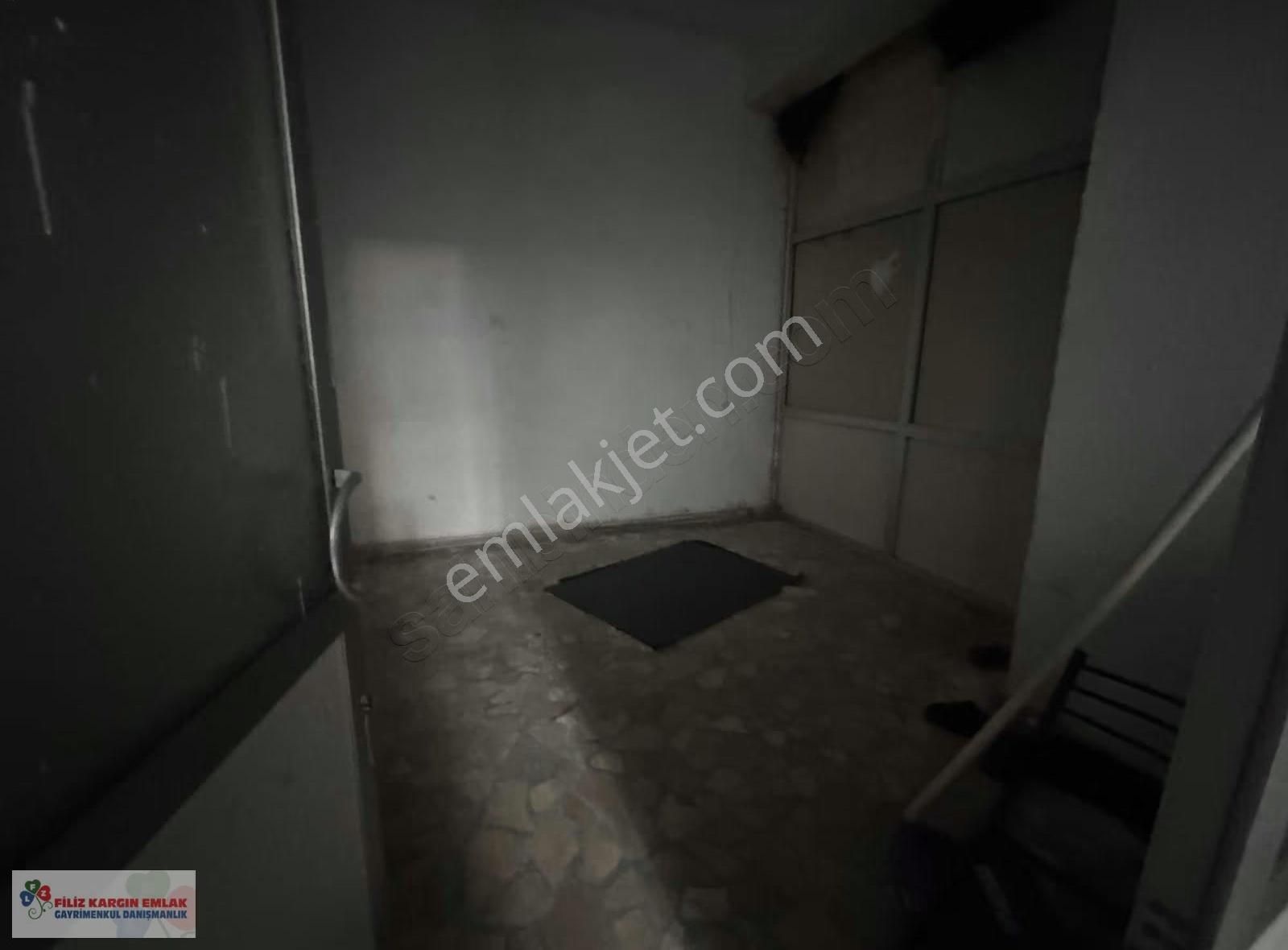 Filiz Emlaktan Bağcılar Sancaktepe Mah. 200m2 Kiralık Dükkan - Görsel 12
