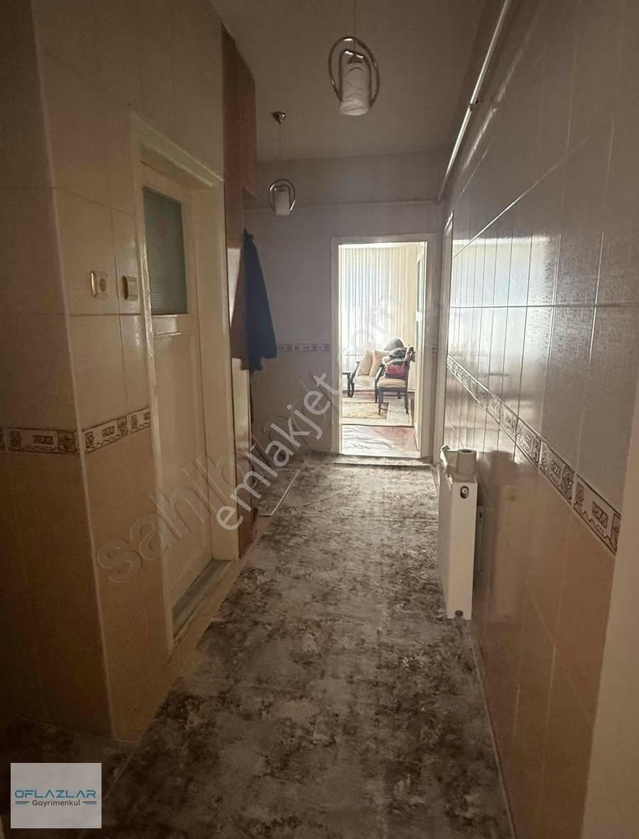 Oflazlar'dan Nakipoğlu Mahallesinde 4+1 Ara Kat Bakımlı Daire - Görsel 22