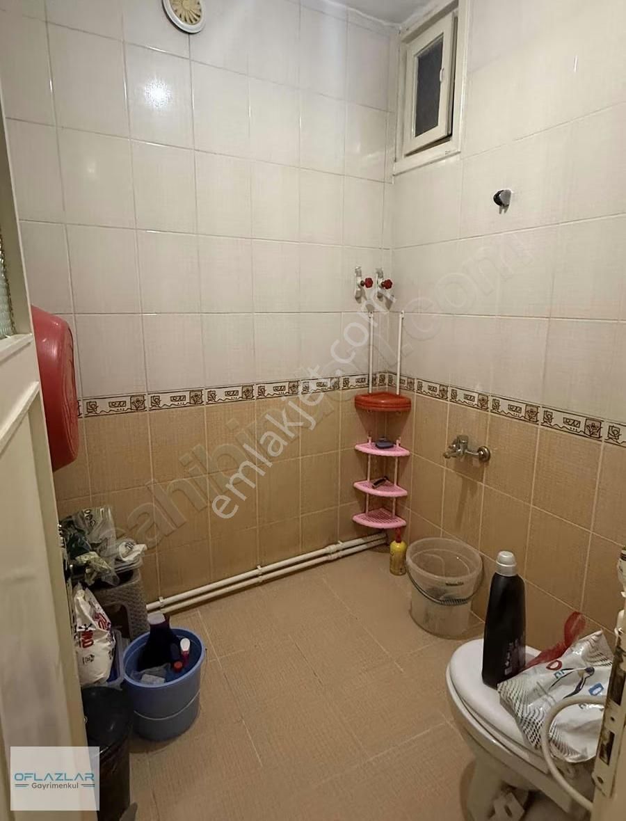 Oflazlar'dan Nakipoğlu Mahallesinde 4+1 Ara Kat Bakımlı Daire - Görsel 15