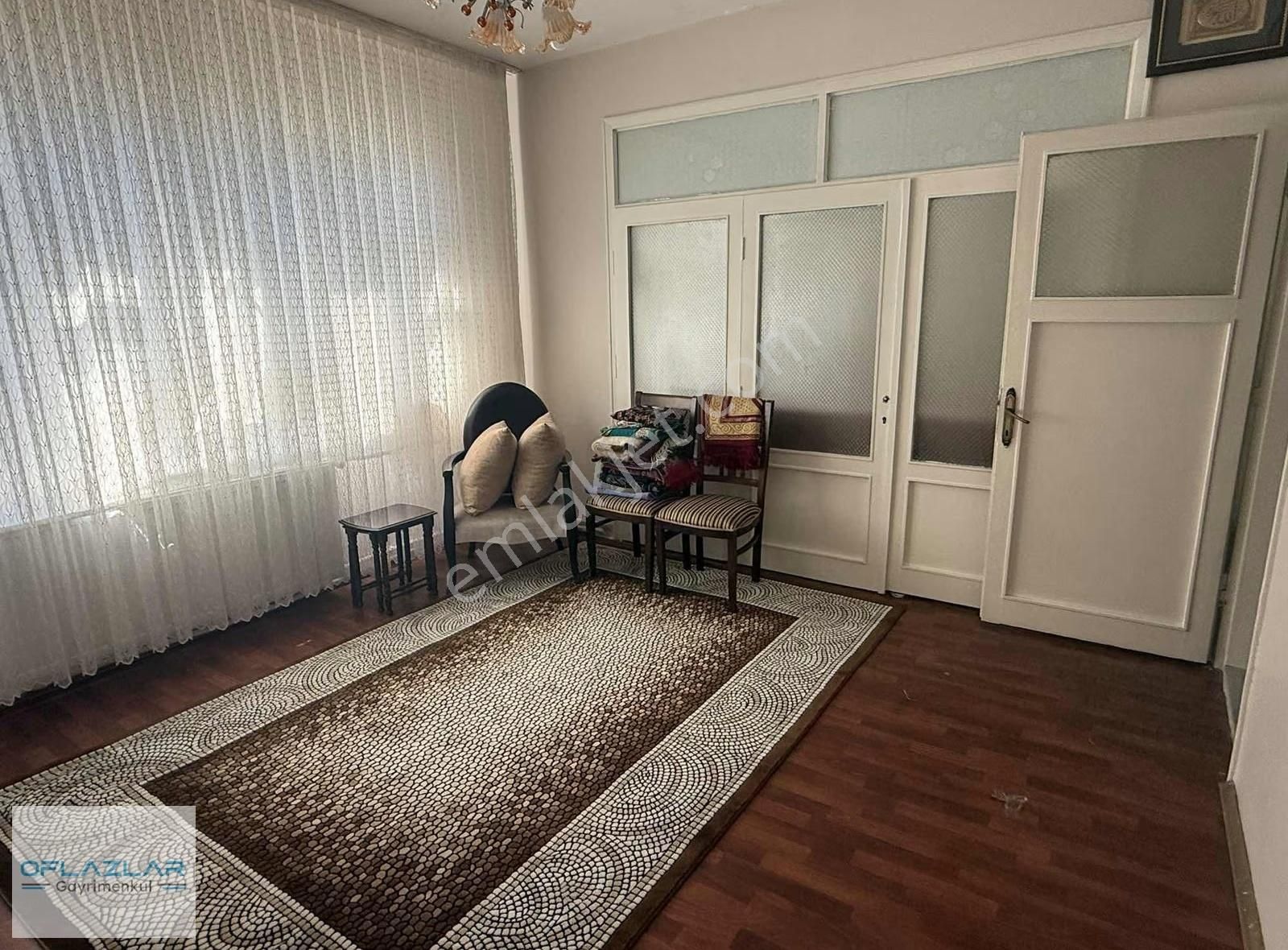 Oflazlar'dan Nakipoğlu Mahallesinde 4+1 Ara Kat Bakımlı Daire - Görsel 5