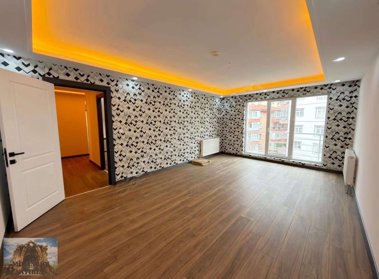 Mutlu Cad. Üzeri Katta Asansörlü Full Yapılı Açık Cepheli 3+1!! - Görsel 10
