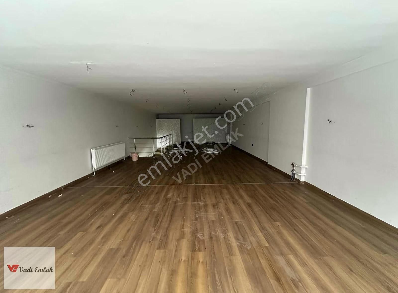 Yeşilırmak Mahallesinde 200 M² Kiralık Dükkan | Vadi Emlak - Görsel 4