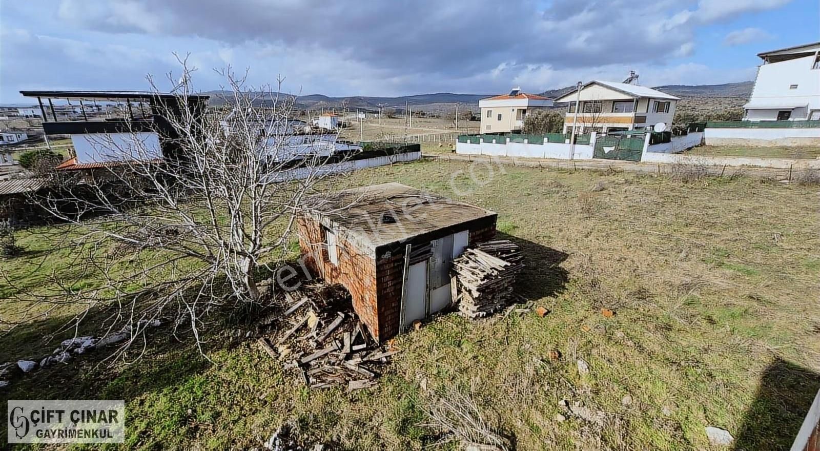 Gülbahçe'de Müstakil Bahçeli Natamam Mükemmel Konumda Villa - Görsel 30