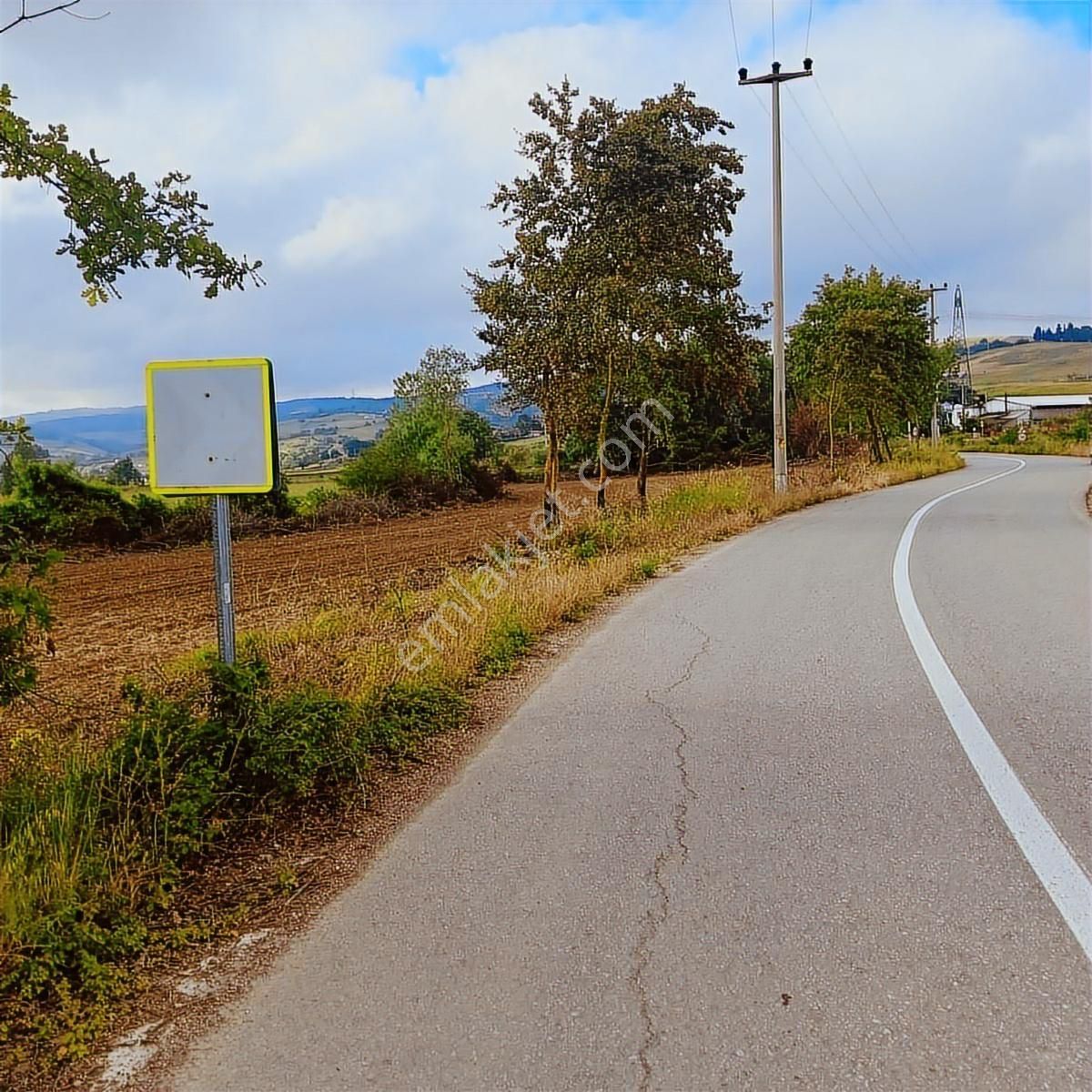 Tarcanlar'dan Satılık Kaşıkçı'da Yola Cephe 4113 Metre Tarla - Görsel 16