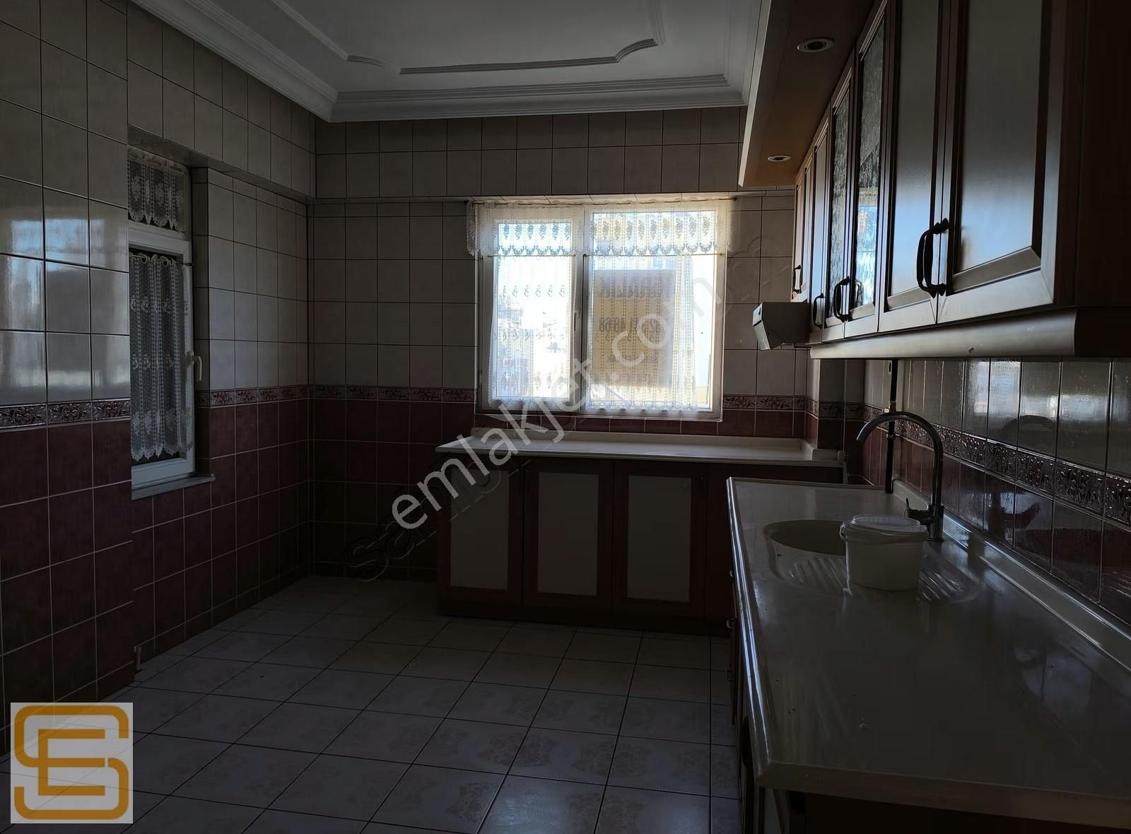 Bayındır Mahallesinde Geniş Kiralık 3+1 Daire - Görsel 34