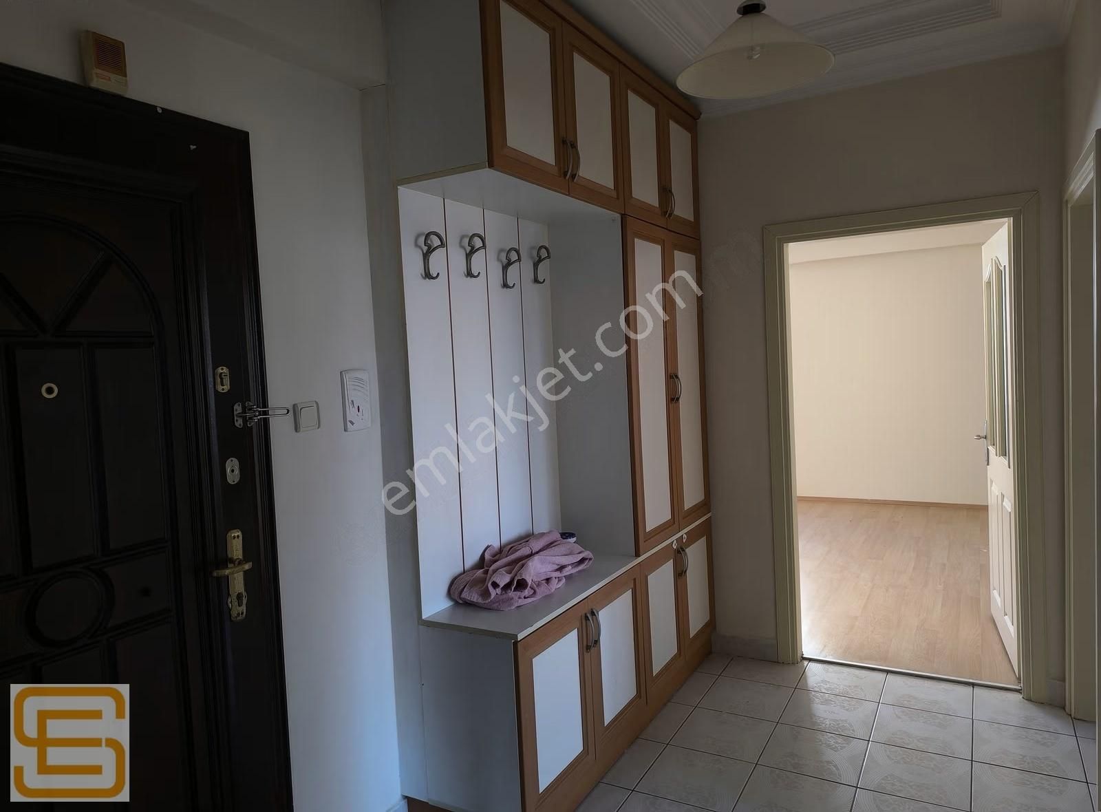 Bayındır Mahallesinde Geniş Kiralık 3+1 Daire - Görsel 23