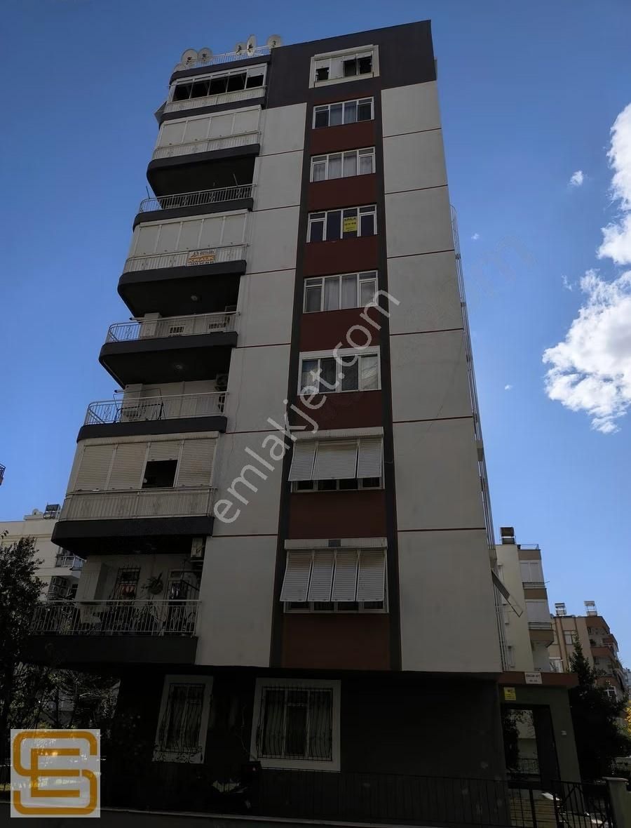 Bayındır Mahallesinde Geniş Kiralık 3+1 Daire - Görsel 30