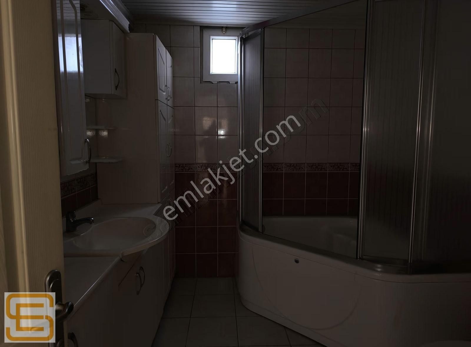 Bayındır Mahallesinde Geniş Kiralık 3+1 Daire - Görsel 20