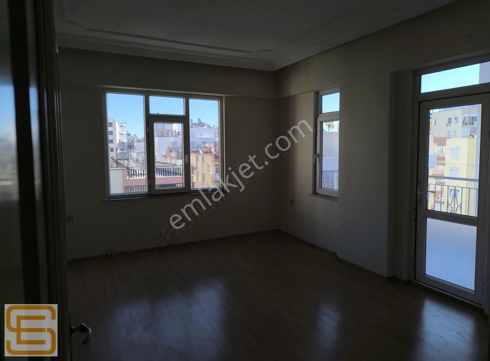 Bayındır Mahallesinde Geniş Kiralık 3+1 Daire - Görsel 15