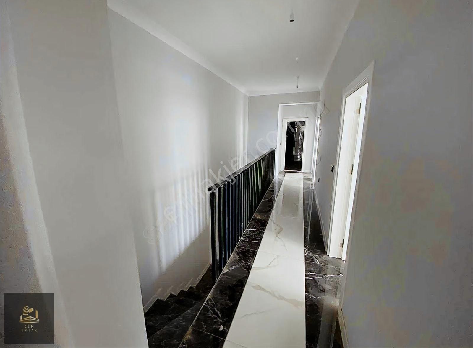 Fırsat!!! 5+1 230 M2 Havuzlu Villa - Görsel 13