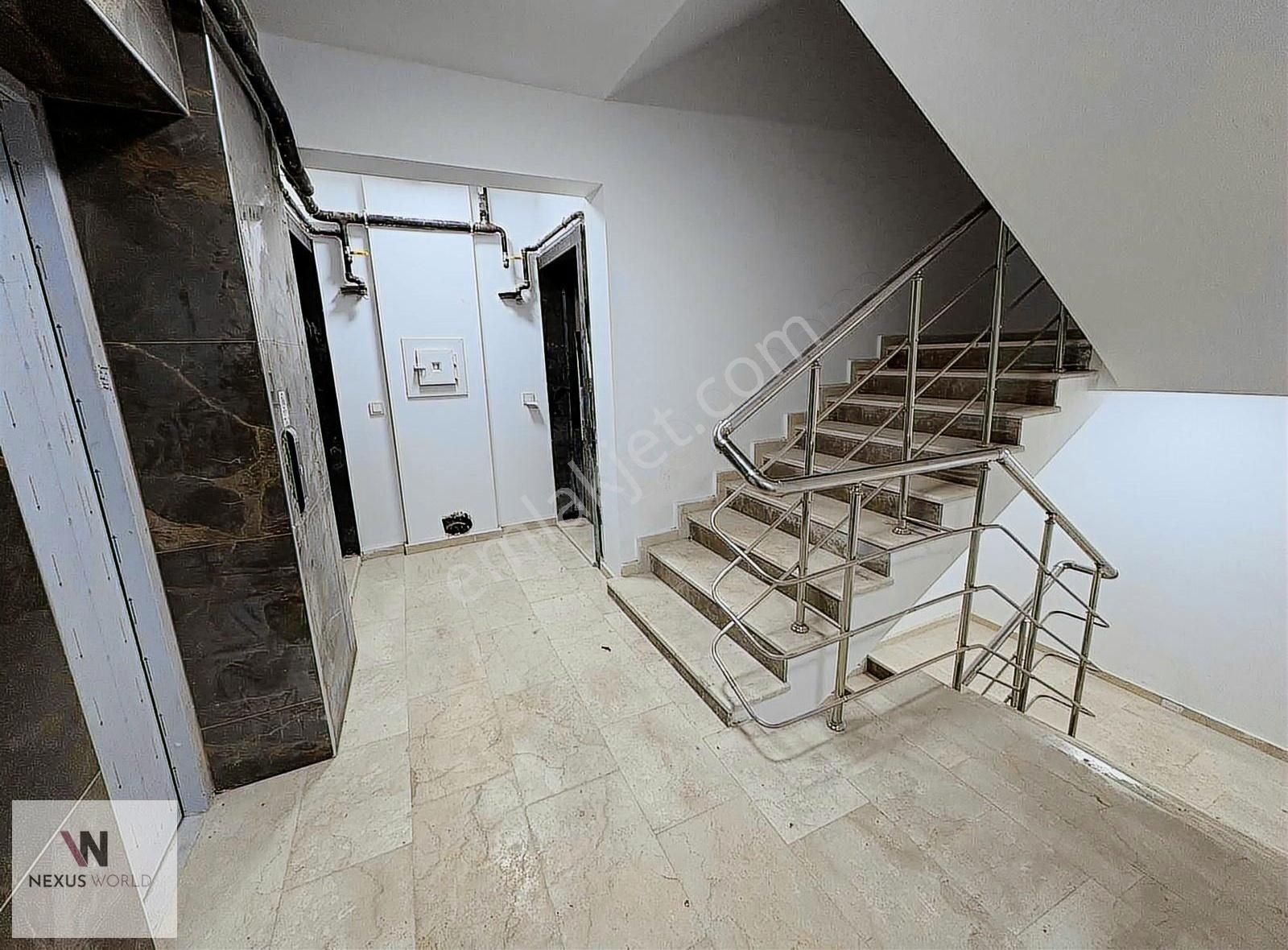 Karşıyaka Girne Caddesinde Yeni Binada Kiralık Köşe 3+1 Daire - Görsel 10