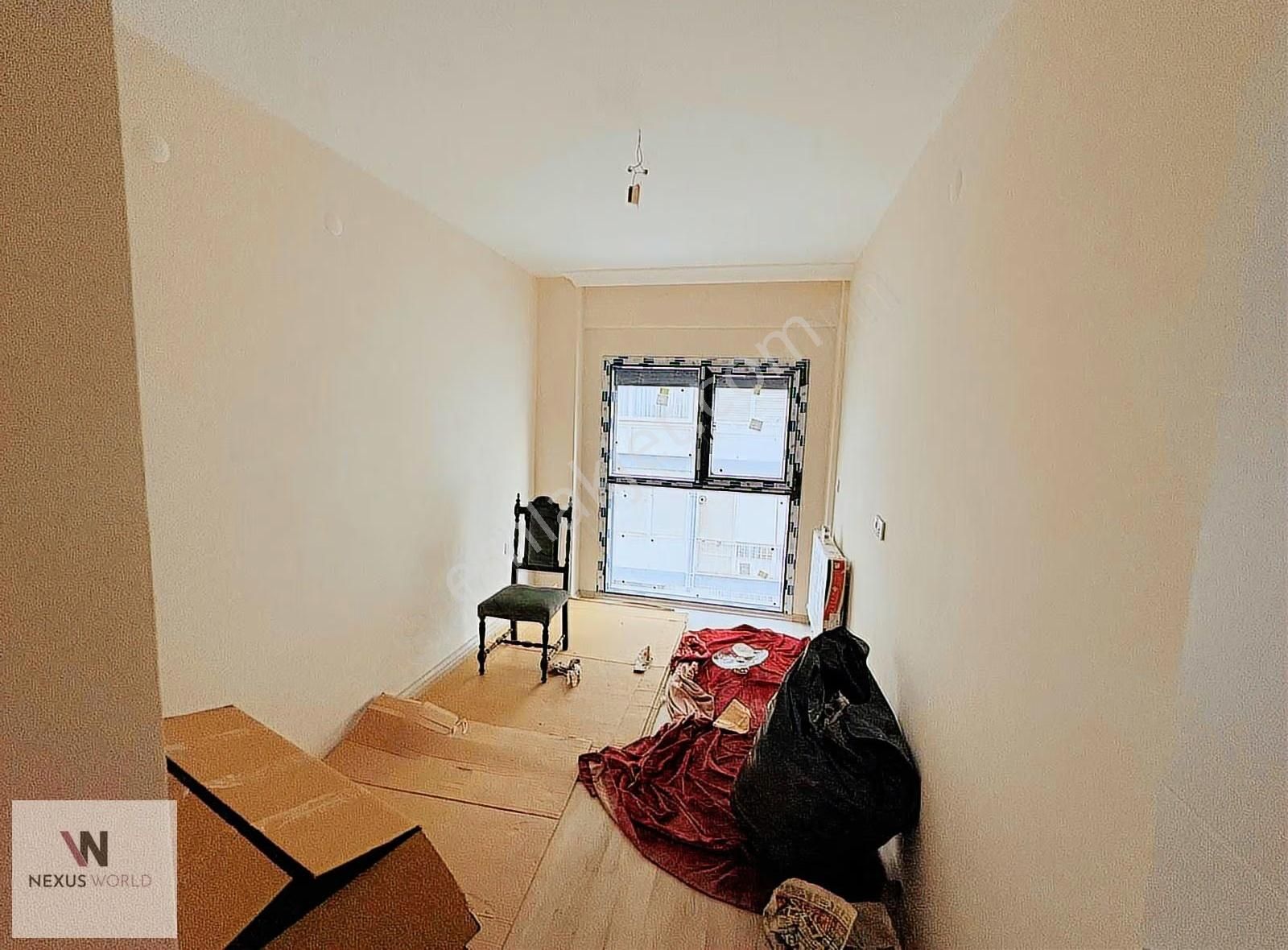 Karşıyaka Girne Caddesinde Yeni Binada Kiralık Köşe 3+1 Daire - Görsel 8