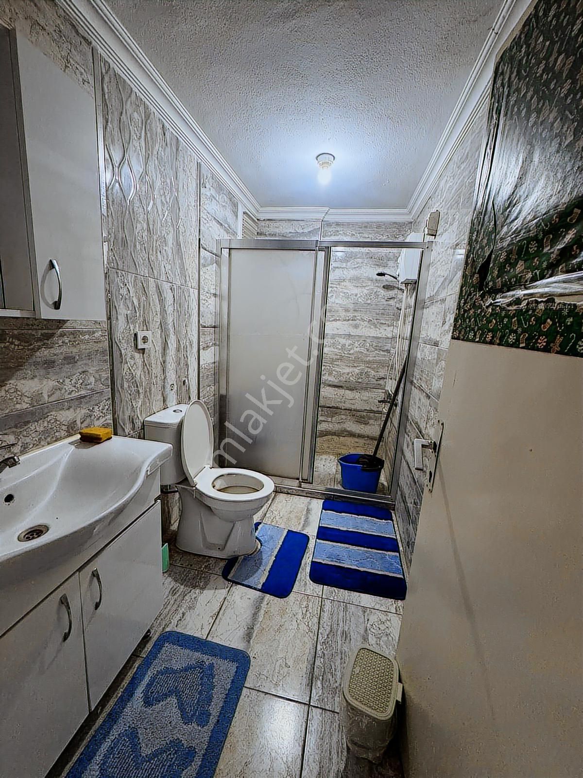 520 Gayrimenkulden Denize Sıfır Konumda 2+1 Daire Satılık - Görsel 3