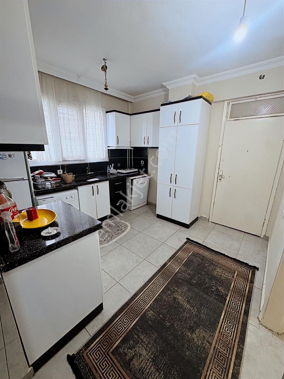 520 Gayrimenkulden Denize Sıfır Konumda 2+1 Daire Satılık - Görsel 14