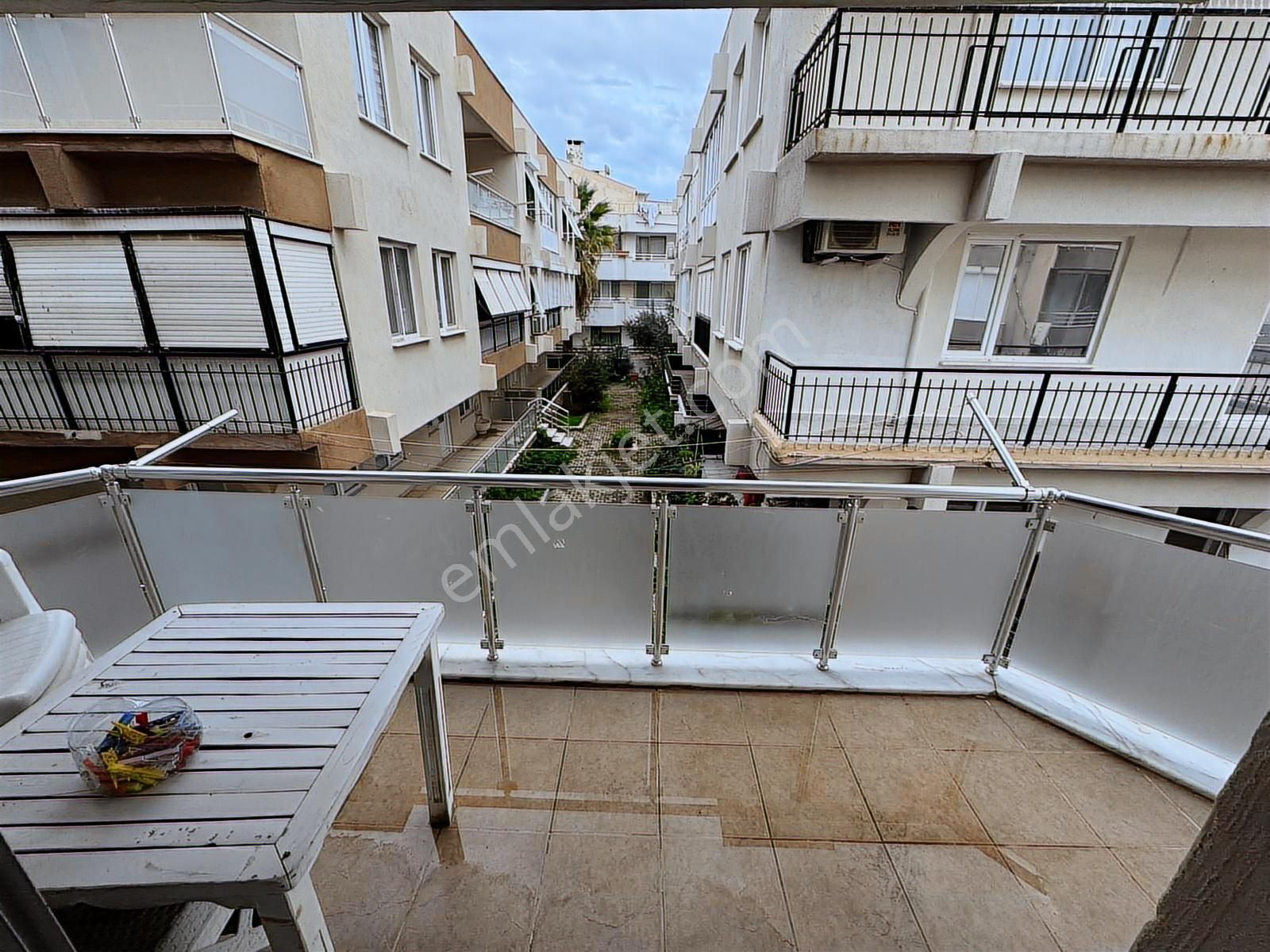 520 Gayrimenkulden Denize Sıfır Konumda 2+1 Daire Satılık - Görsel 7