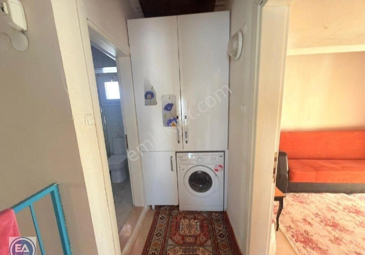 Kuşadası'nda Acil Satılık 3+1 Bahçeli Yazlık - Görsel 9