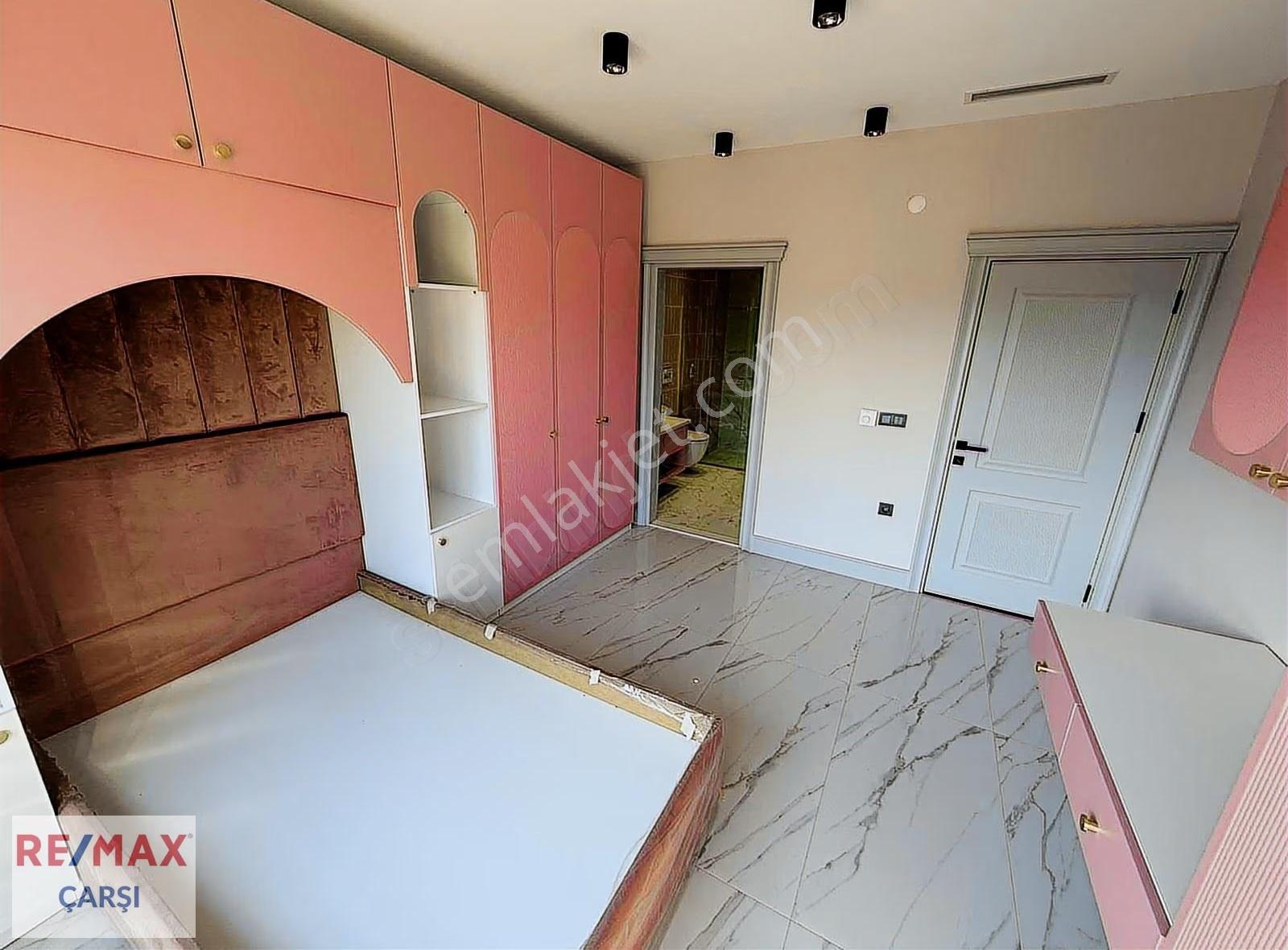 Başiskele Merkezde 6+1 Sıfır Satılık Villa - Görsel 21