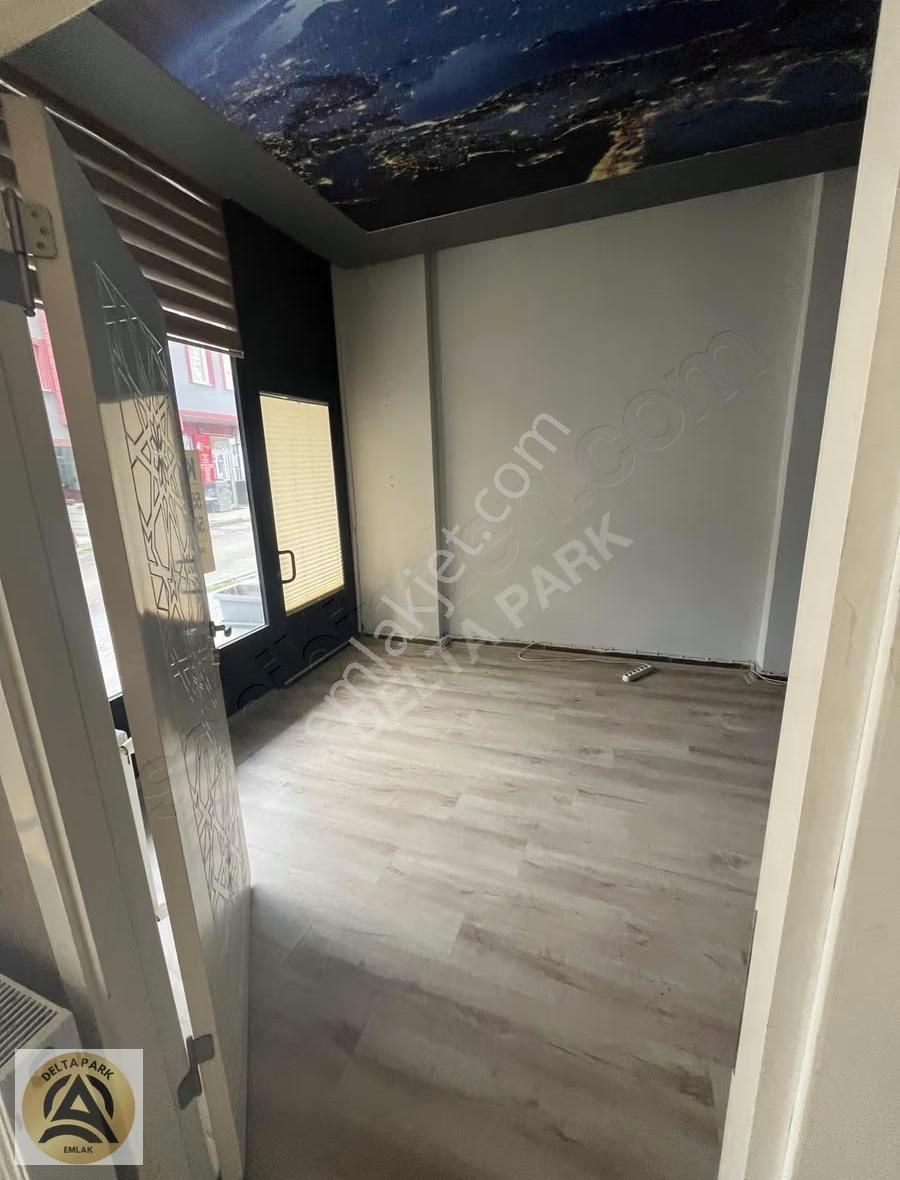 Özkanlar Caddesinde Kiralık Dükkan - Görsel 9