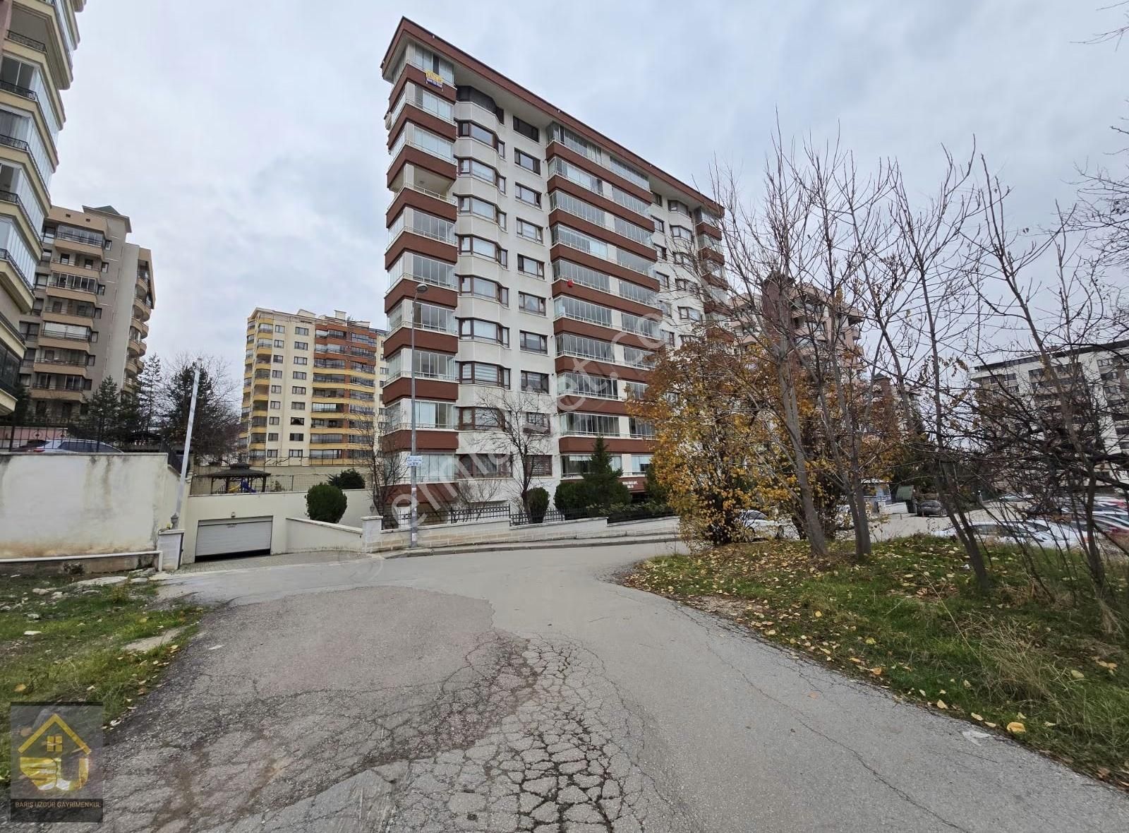 Çukurambar Merkezi Konum Manzaralı Ful Yapılı 4+1 Satılık Daire - Görsel 35