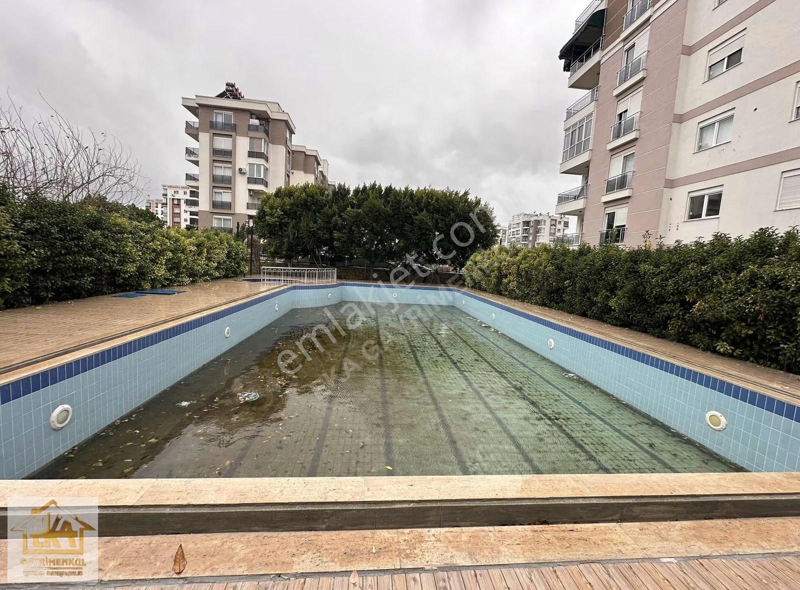 Göksu'da Site İçerisinde 1+1 Yüksek Giriş - Görsel 5