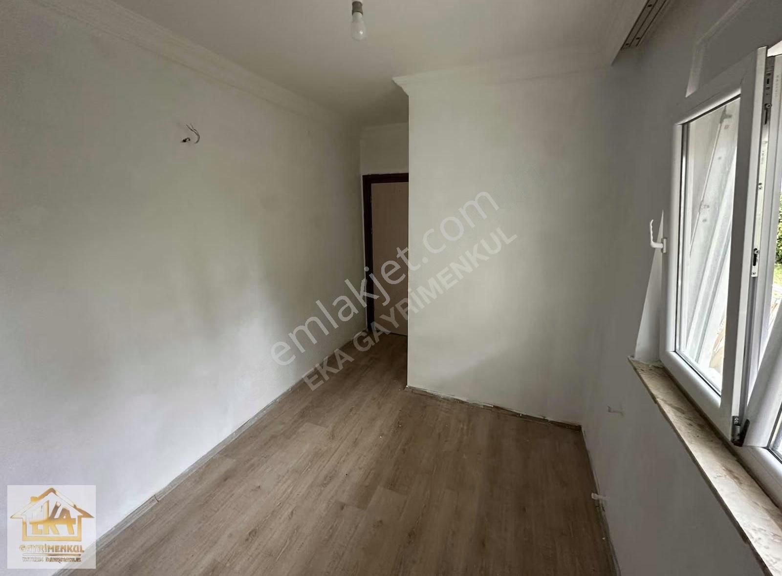 Göksu'da Site İçerisinde 1+1 Yüksek Giriş - Görsel 3