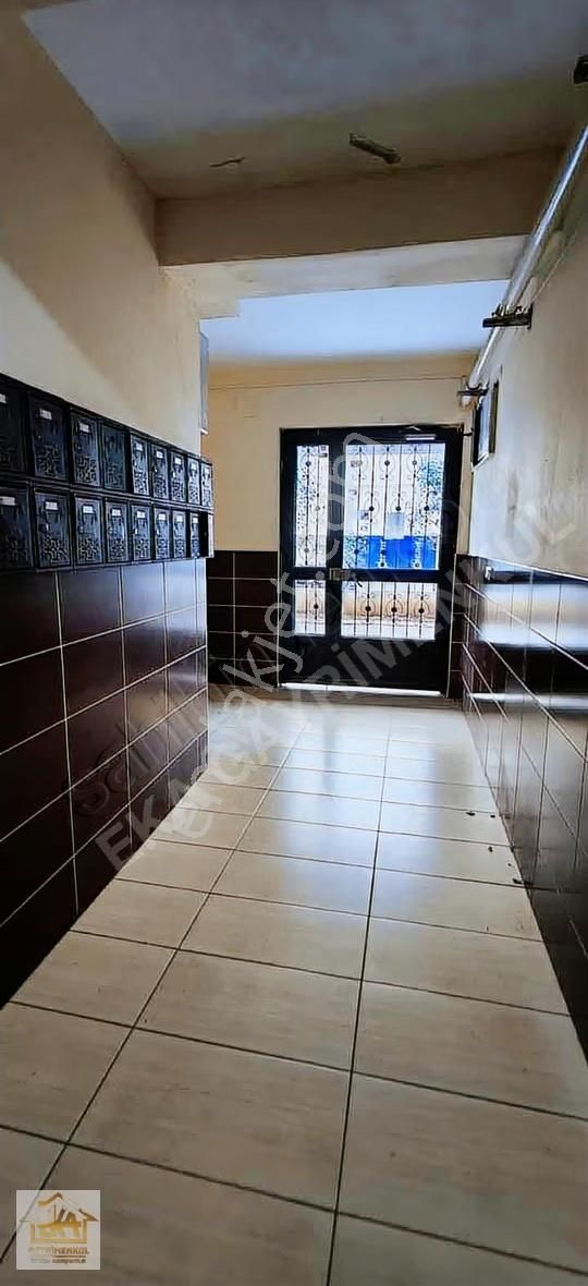 Hurma Merkezinde Denize Yakın 2+1 Asansörlü - Görsel 16