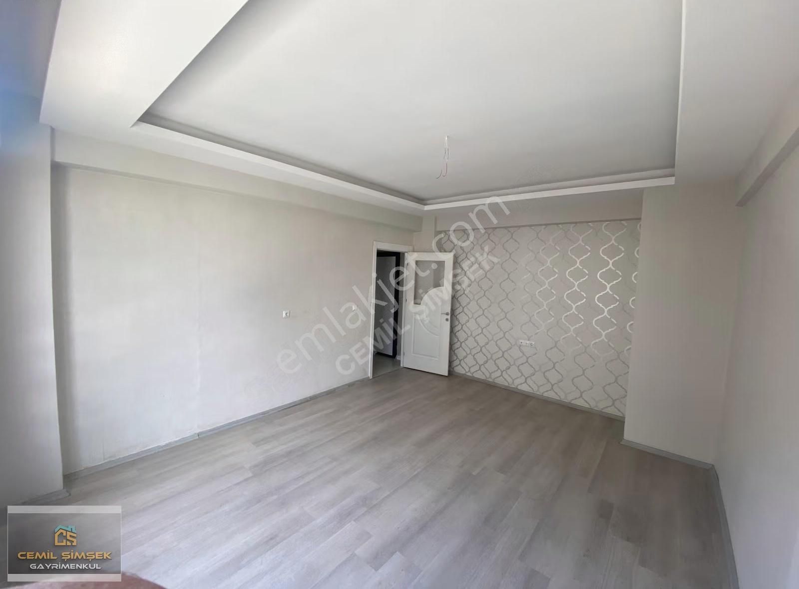 Cemil Şimşek'ten Akşemsettinde 2+1 Sıfır Daire - Görsel 13