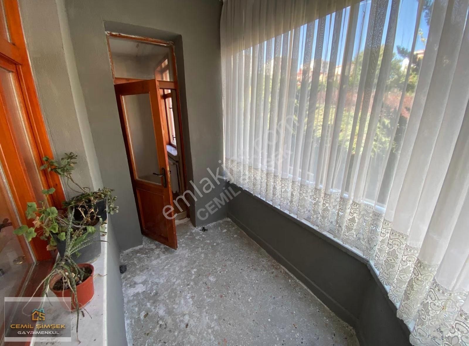 Cemil Şimşek'ten Bosna Hersekte Hizmet Sitelerinde Kiralık Daire - Görsel 4