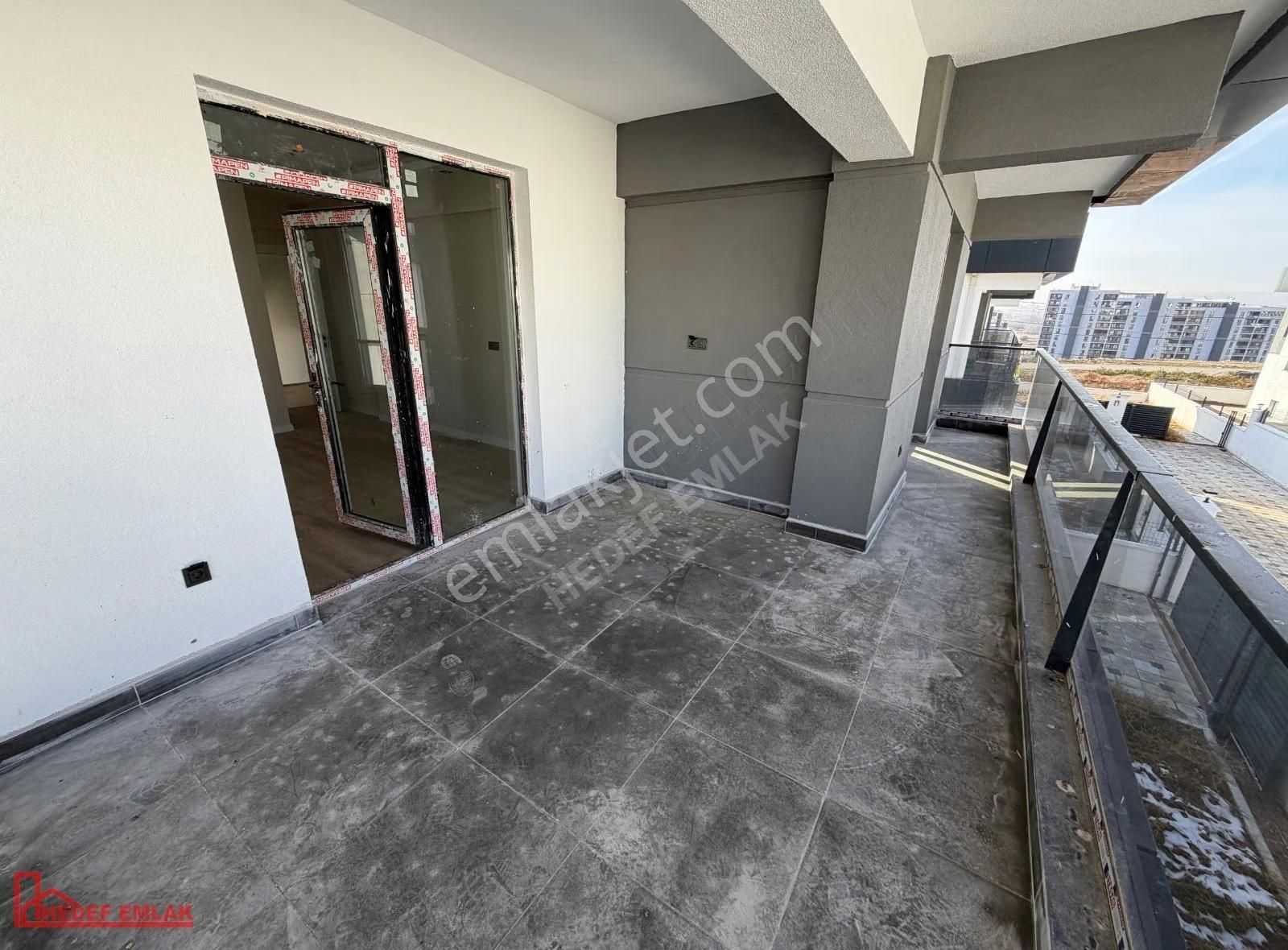 Hedef Emlaktan Eğriköprüde Lüx Villa - Görsel 19